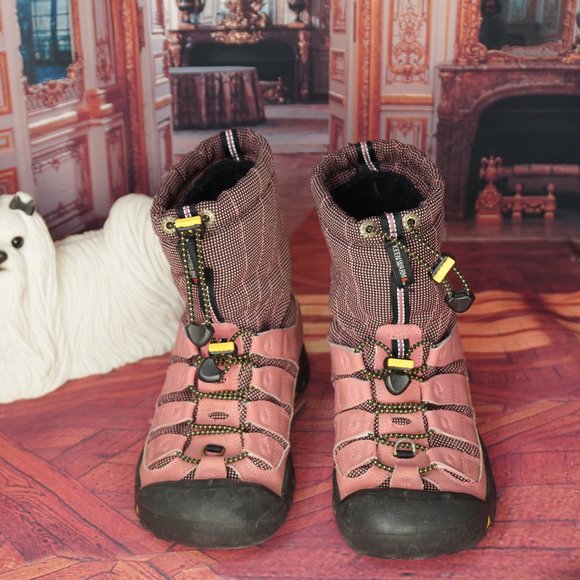 KEEN Pink & Black Hiking Ankle Boots Sz. 7 - Picture 4 of 13